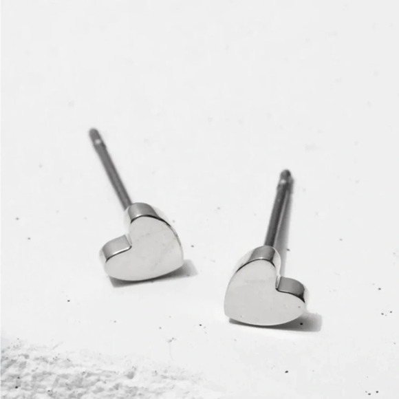 Yasemin Ozeri Jewelry - Yasemin Ozeri  Heart Shaped 925 Silver Stud Earrings NWOB